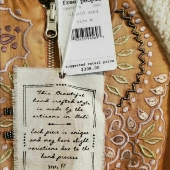 NWT FREE PEOPLE REVERSIBLE BOMBER SHEARLING JACKET. Size Small Retail$398 - Picture 4 of 6